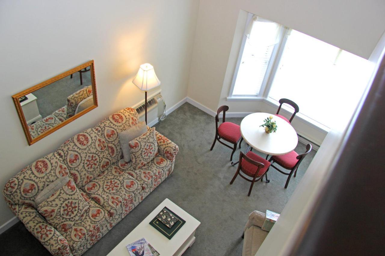Eagle Harbor Inn 3*
