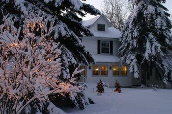 Inn Eagle Harbor 3*