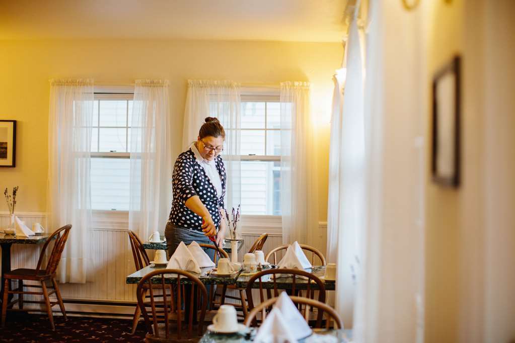 Eagle Harbor Inn 3*