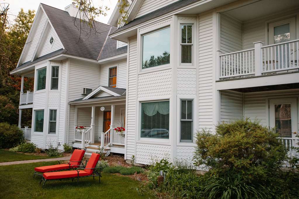 Eagle Harbor Inn 3*